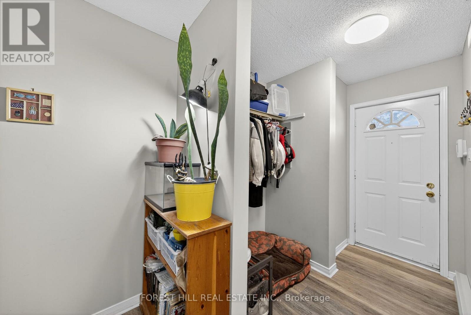 4 - 22 Meadow Lane, Barrie, Ontario  L4N 7K2 - Photo 4 - S12380715