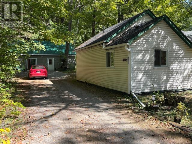 15588 HIGHWAY 35, Algonquin Highlands, Ontario