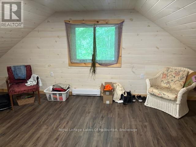 15588 Highway 35, Algonquin Highlands, Ontario  K0M 2K0 - Photo 26 - X12460877
