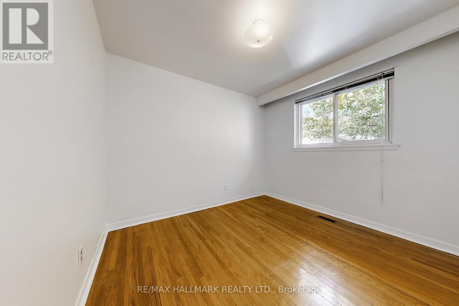 154 Shoreham Drive, Toronto, Ontario  M3N 1T2 - Photo 22 - W12460414