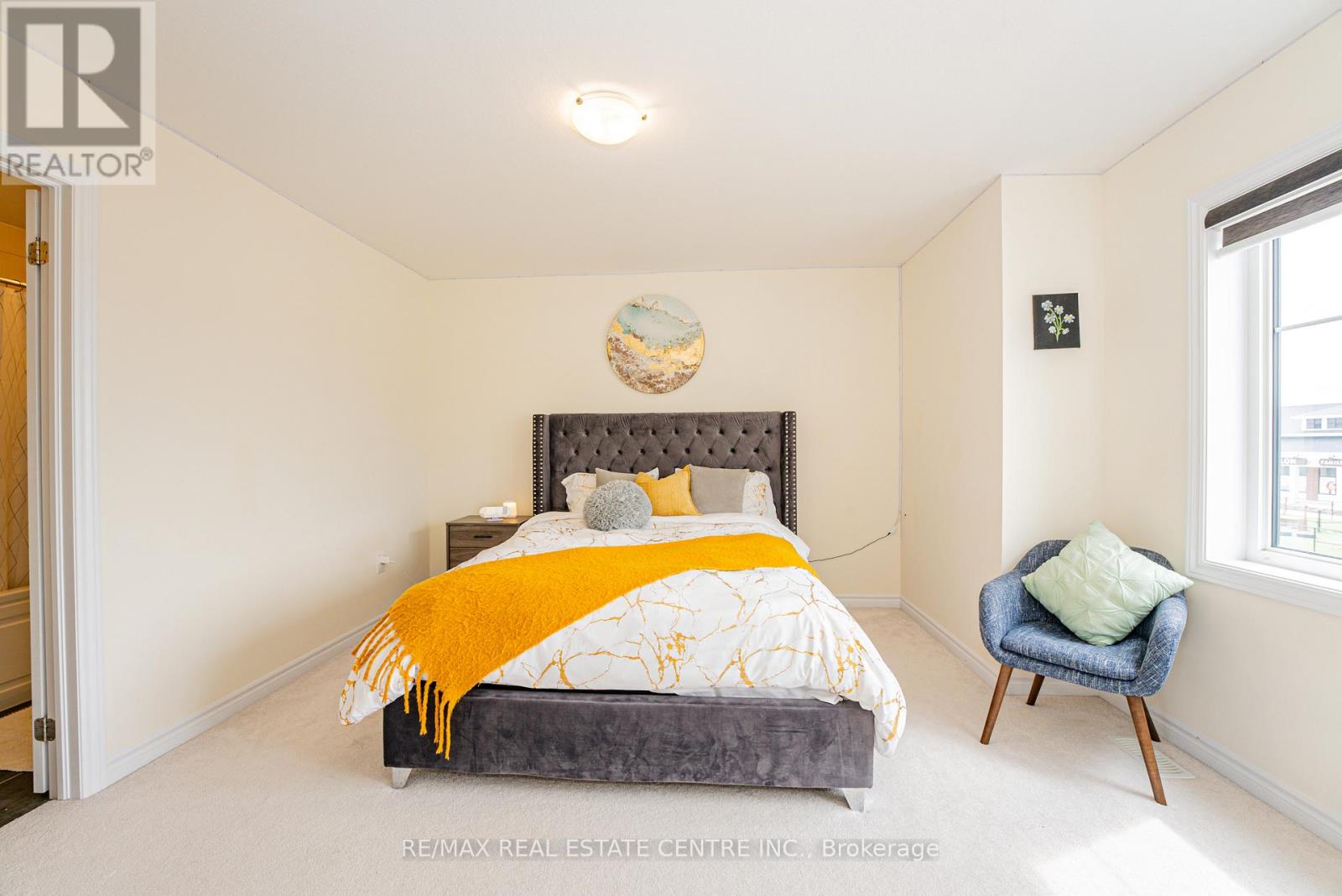 22 Oaktree Drive, Haldimand, Ontario  N3W 0E6 - Photo 36 - X12460982