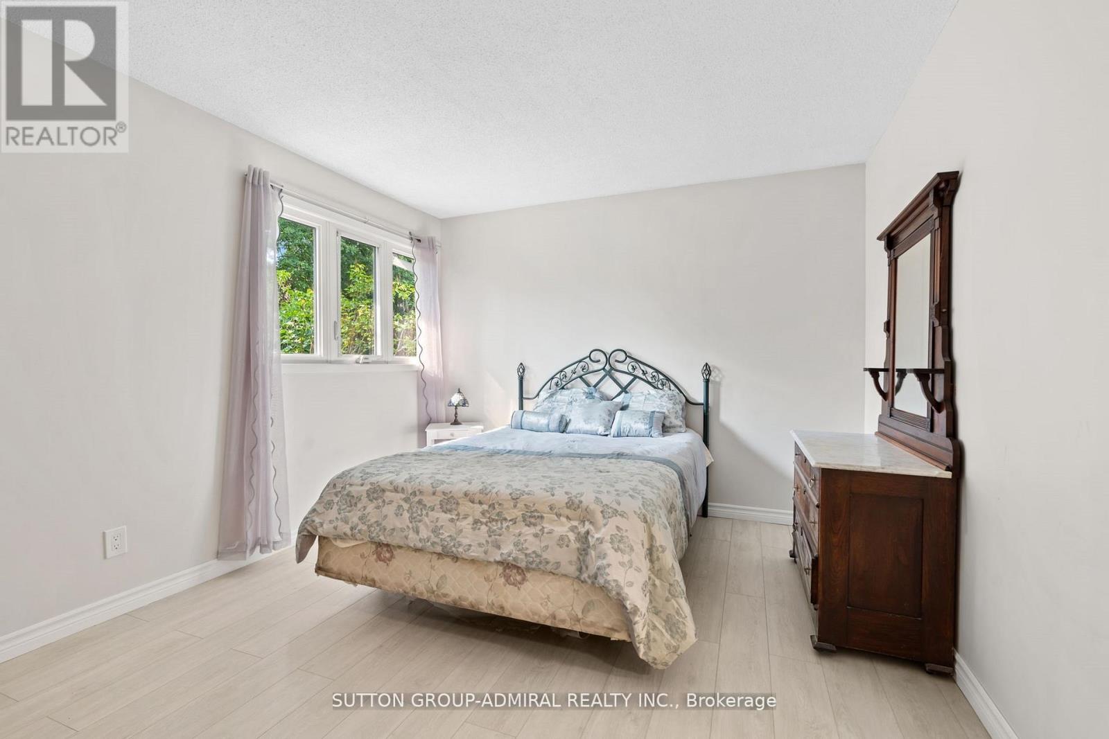 821 Bridle Path Crescent, Kingston, Ontario  K7P 1P8 - Photo 12 - X12461016