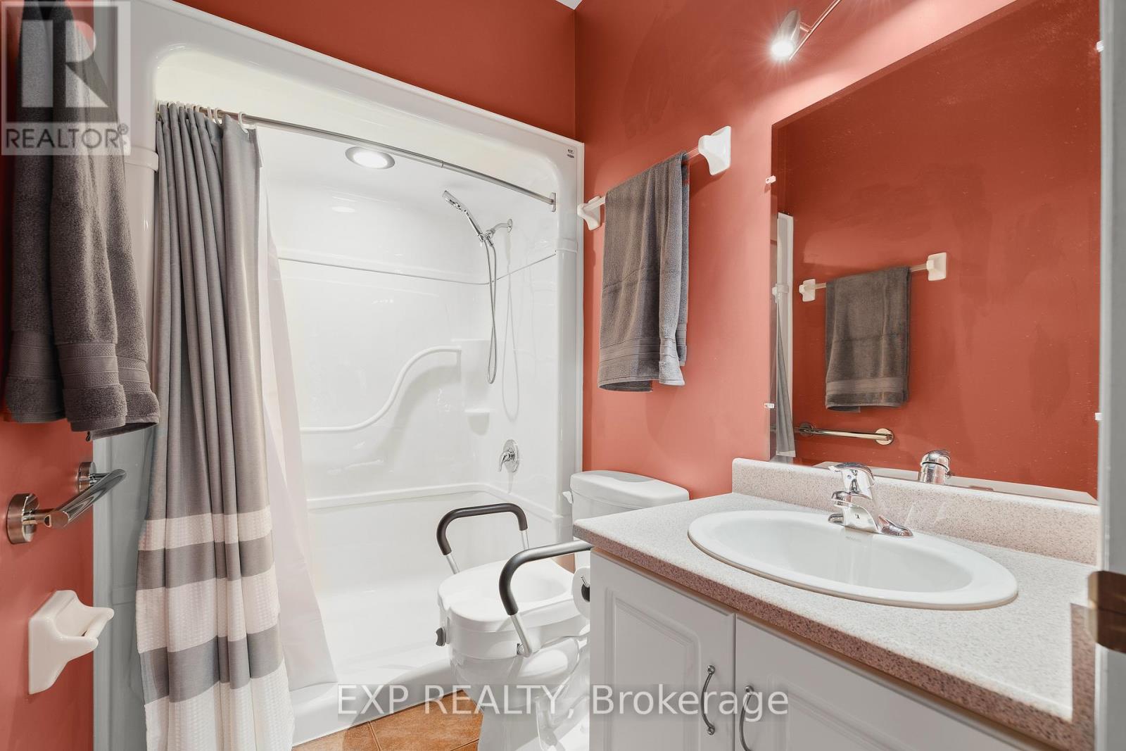 2 - 460 Waterloo Street, Wilmot, Ontario  N3A 4M1 - Photo 16 - X12461044