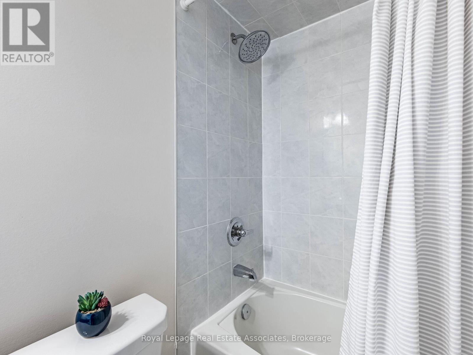 18 Heming Trail, Hamilton, Ontario  L9K 0J8 - Photo 41 - X12460780