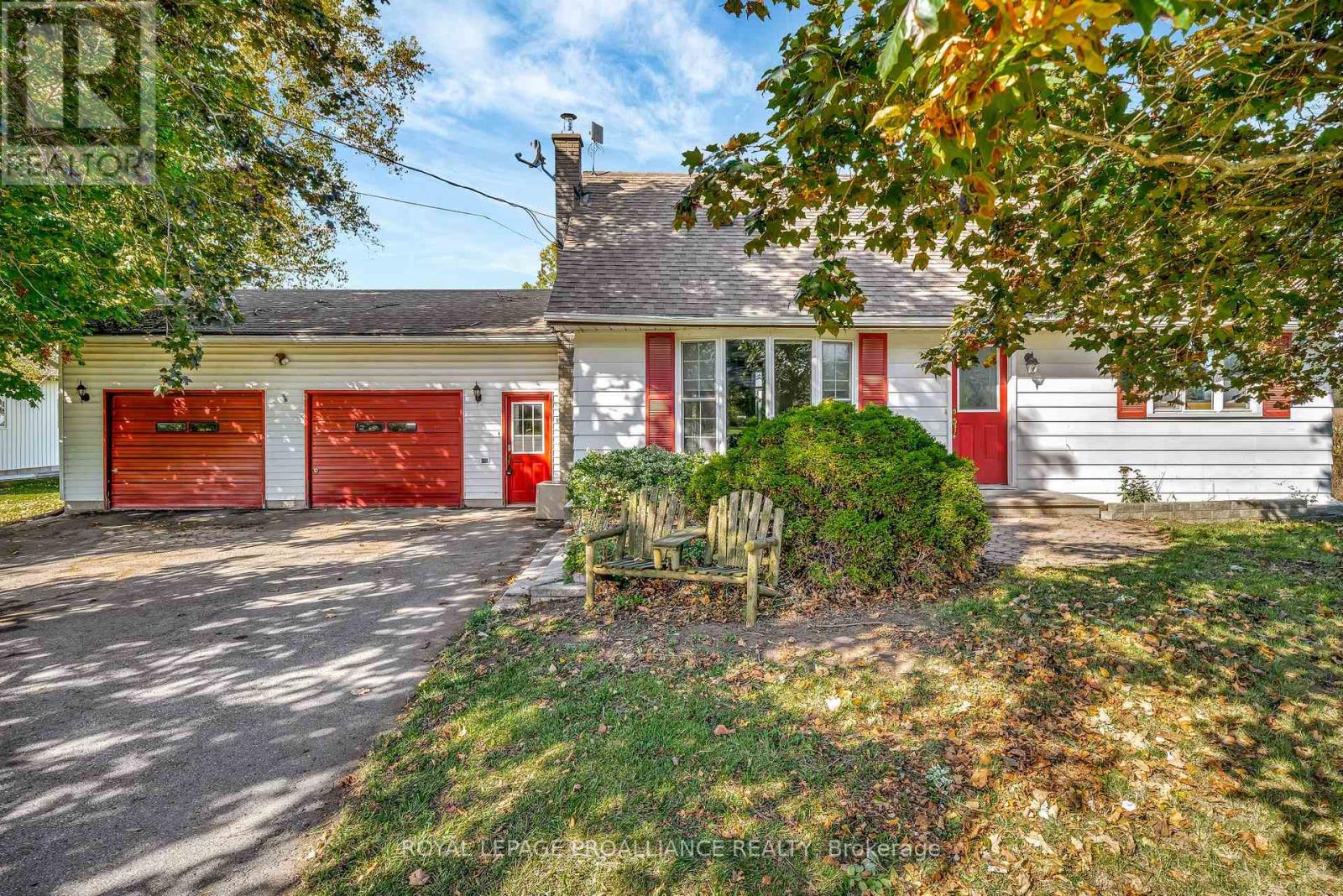 1067 AIRPORT PARKWAY, Belleville, Ontario