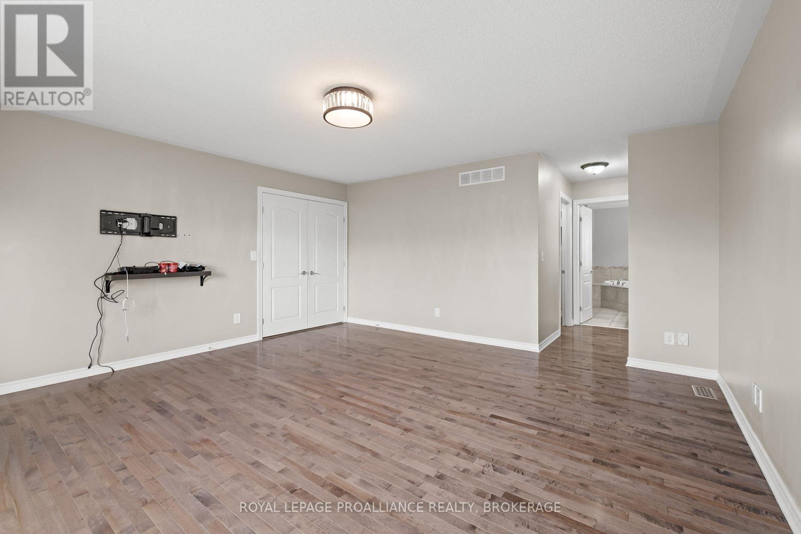 675 Fieldstone Drive, Kingston, Ontario  K7K 0C6 - Photo 20 - X12460041
