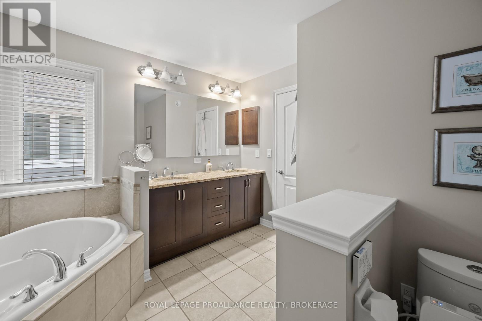 675 Fieldstone Drive, Kingston, Ontario  K7K 0C6 - Photo 23 - X12460041