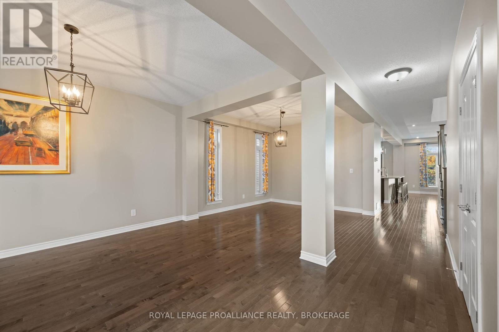 675 Fieldstone Drive, Kingston, Ontario  K7K 0C6 - Photo 4 - X12460041