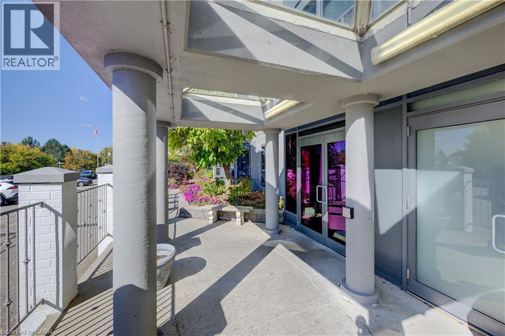 55 Green Valley Drive Unit# 811, Kitchener, Ontario  N2P 1Z6 - Photo 3 - 40778965