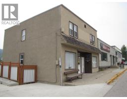 860 Schofield Highway, warfield, British Columbia