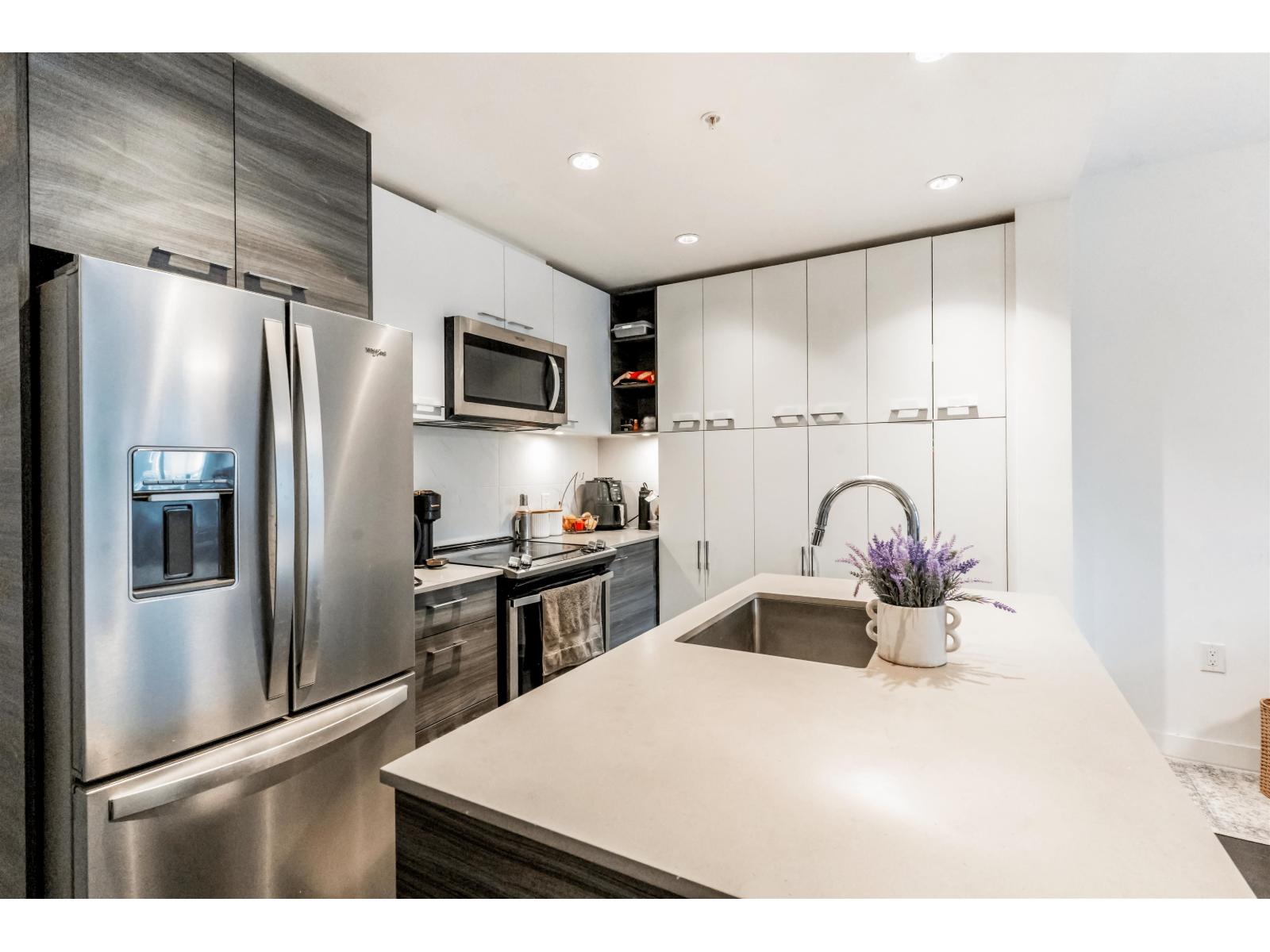 408 10603 140 Street, Surrey, British Columbia  V3T 0M8 - Photo 4 - R3056816
