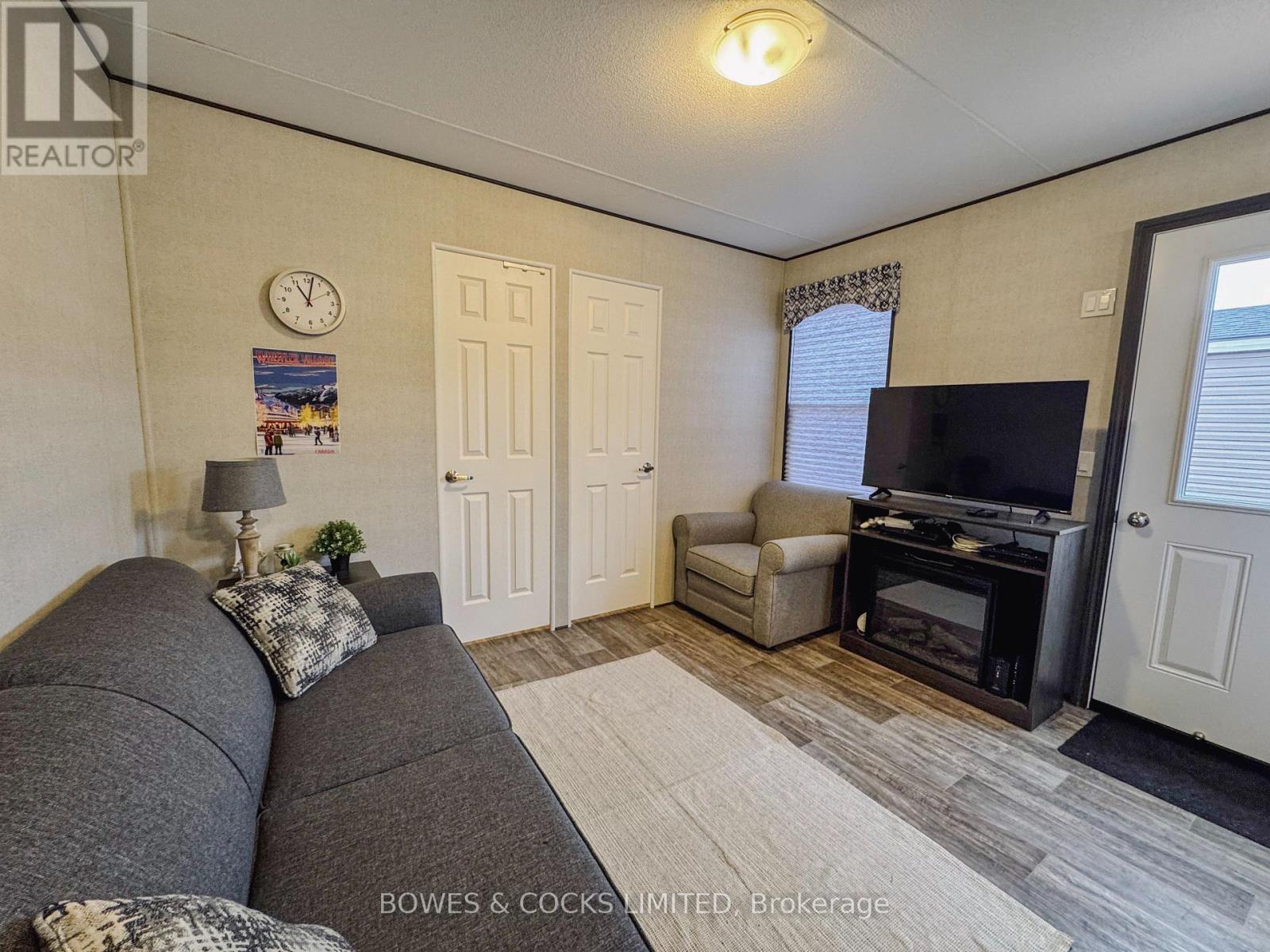 10 Lambton - 1235 Villers Line, Otonabee-South Monaghan, Ontario  K0L 2G0 - Photo 12 - X12461262