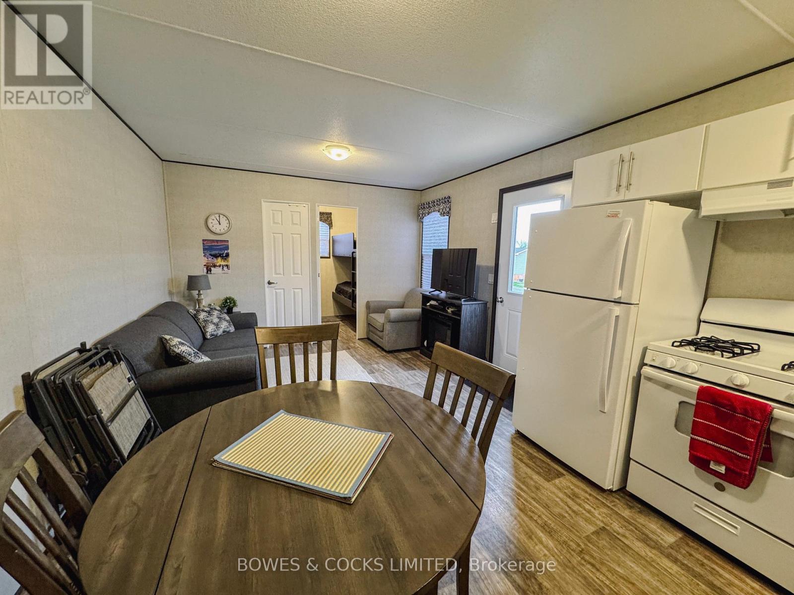 10 Lambton - 1235 Villers Line, Otonabee-South Monaghan, Ontario  K0L 2G0 - Photo 14 - X12461262
