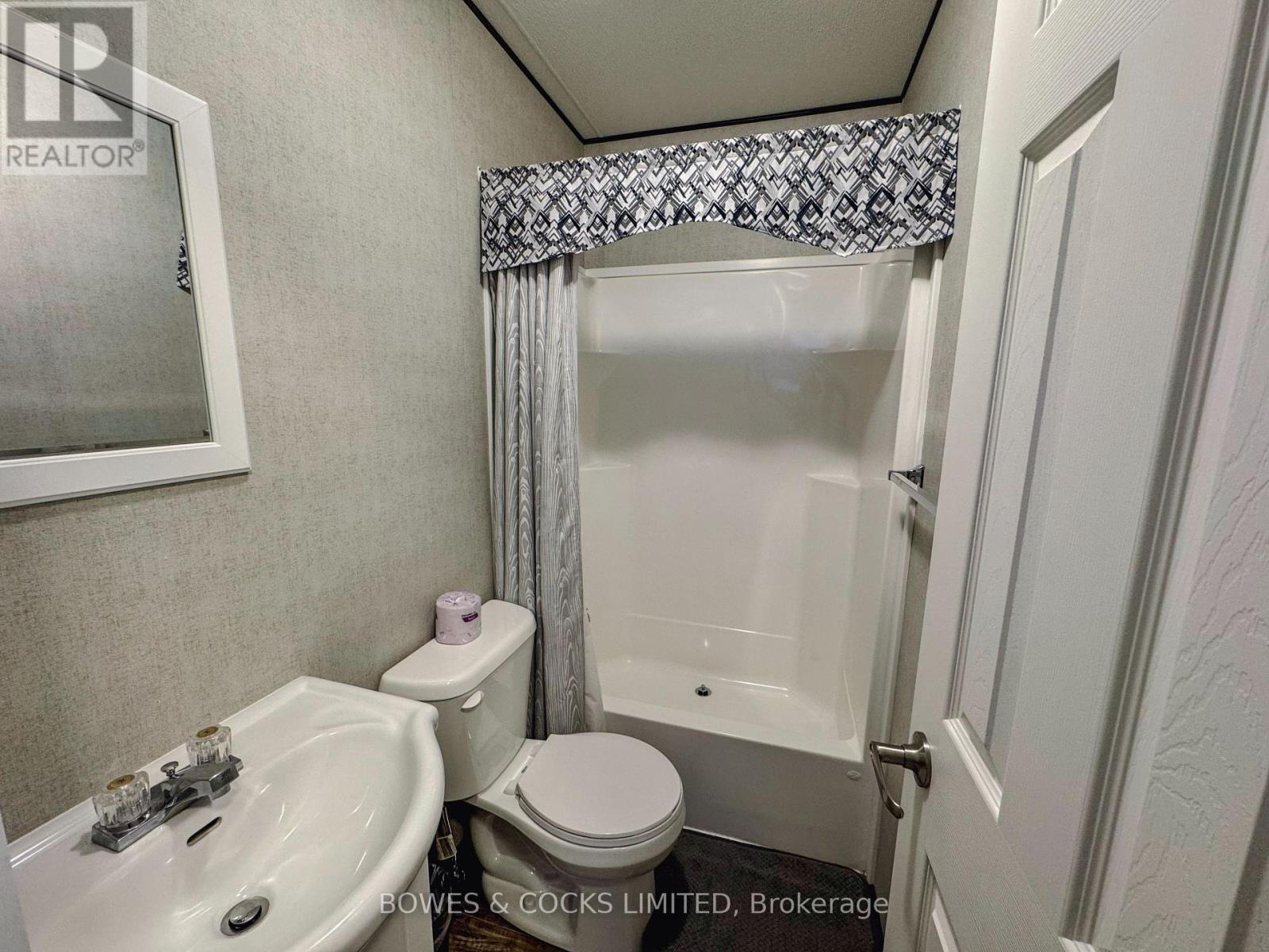 10 Lambton - 1235 Villers Line, Otonabee-South Monaghan, Ontario  K0L 2G0 - Photo 19 - X12461262