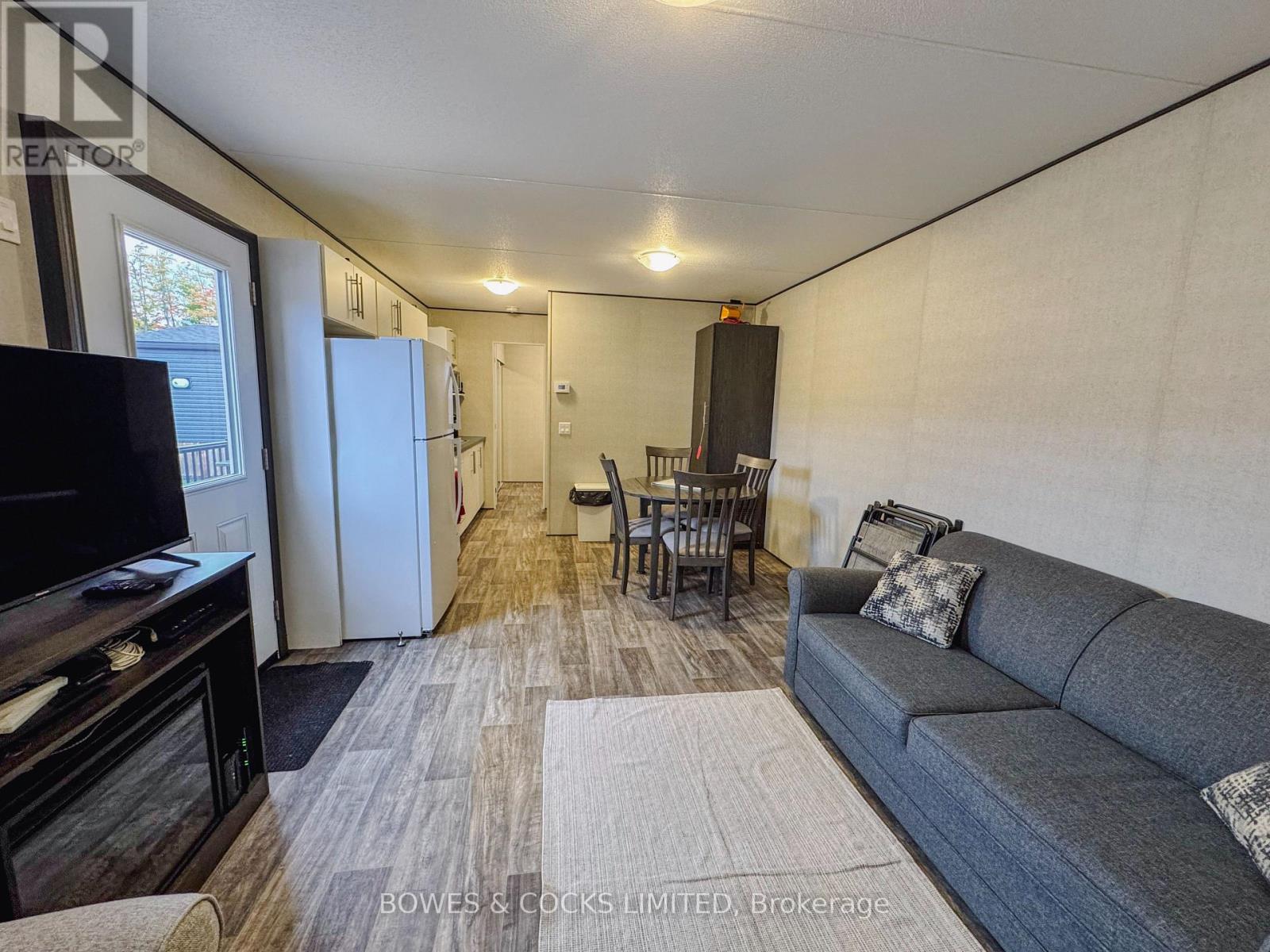 10 Lambton - 1235 Villers Line, Otonabee-South Monaghan, Ontario  K0L 2G0 - Photo 4 - X12461262