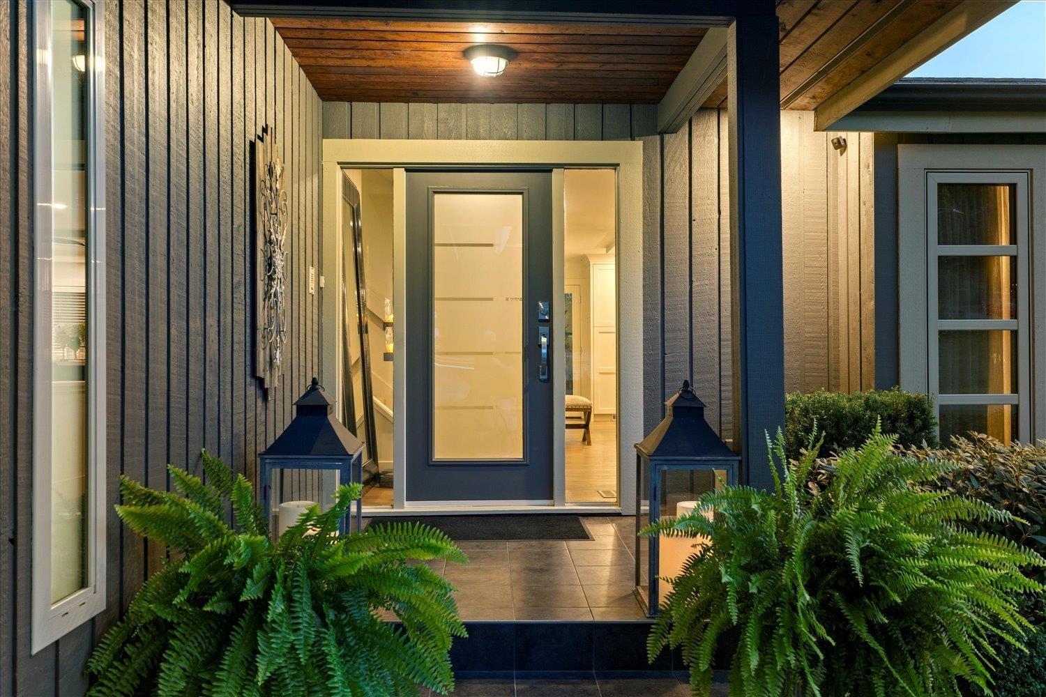 2167 Essex Drive, Abbotsford, British Columbia  V2S 7R8 - Photo 3 - R3055813