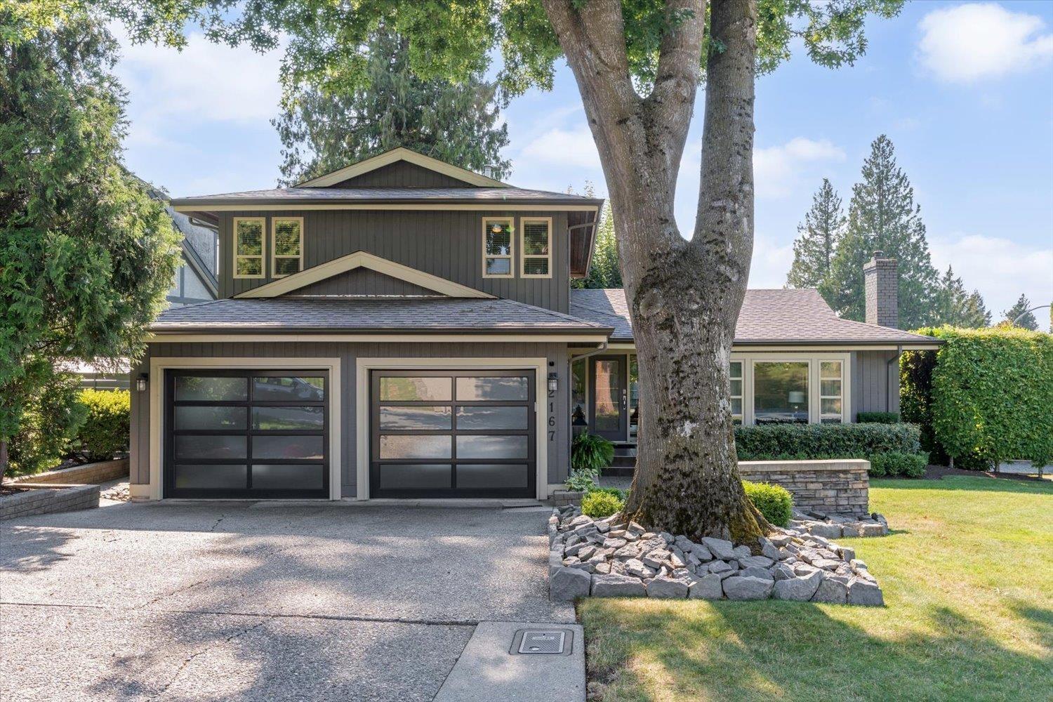 2167 Essex Drive, Abbotsford, British Columbia  V2S 7R8 - Photo 2 - R3055813