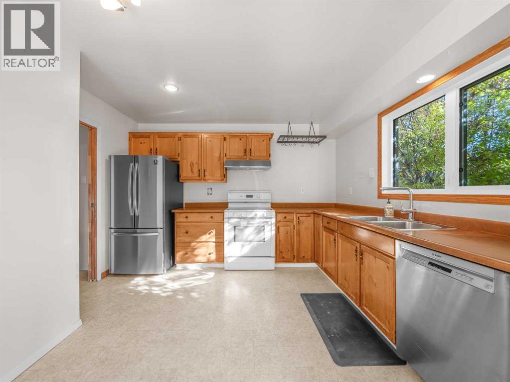 47 Elk Hill Se, Airdrie, Alberta  T4B 1Z1 - Photo 11 - A2262503