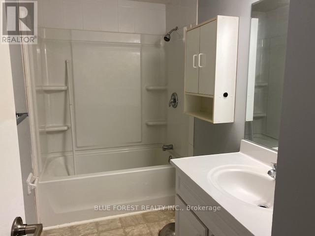 17 - 253 Taylor Street, London East, Ontario  N5Y 2J6 - Photo 11 - X12461211