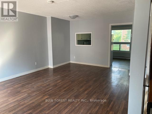 17 - 253 Taylor Street, London East, Ontario  N5Y 2J6 - Photo 3 - X12461211