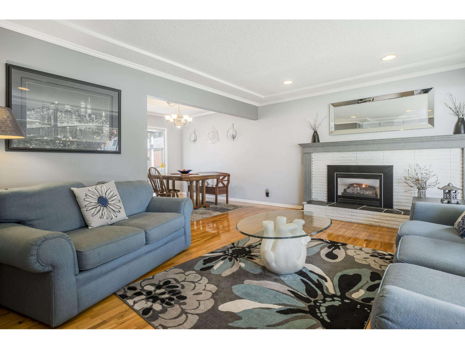 10954 145a Street, Surrey, British Columbia  V3R 3S4 - Photo 4 - R3057587