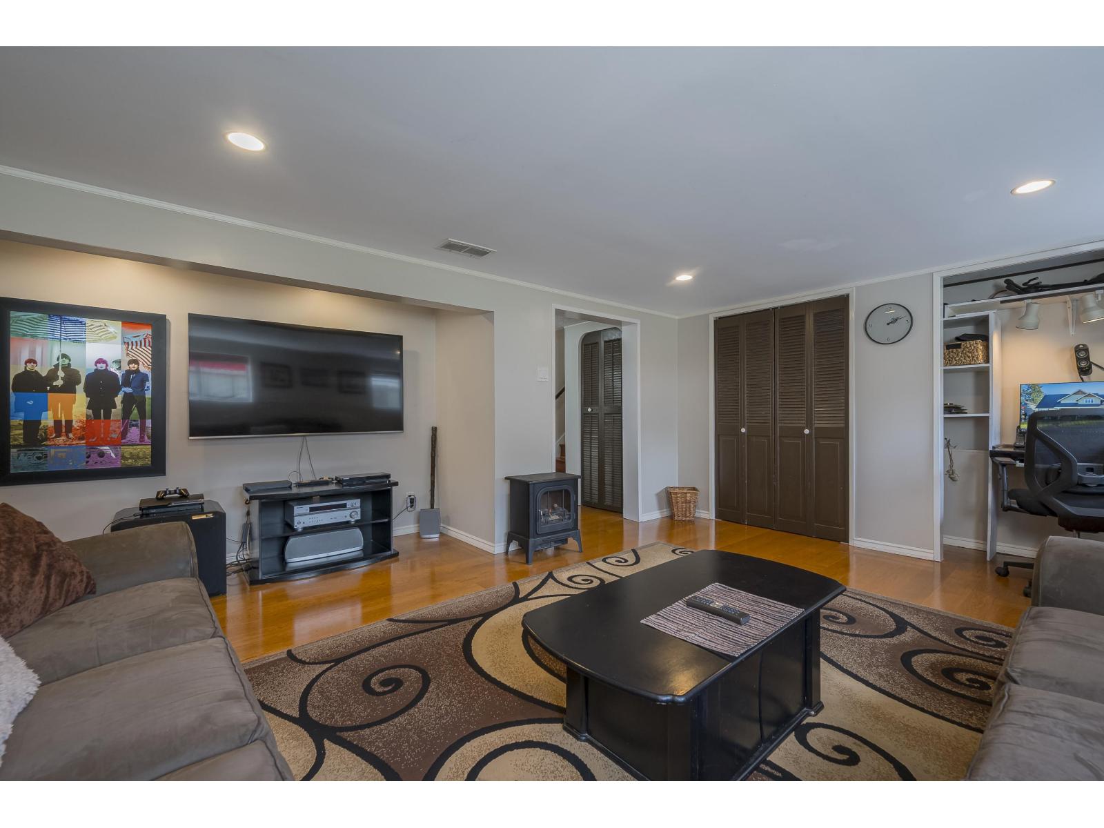 10954 145a Street, Surrey, British Columbia  V3R 3S4 - Photo 25 - R3057587