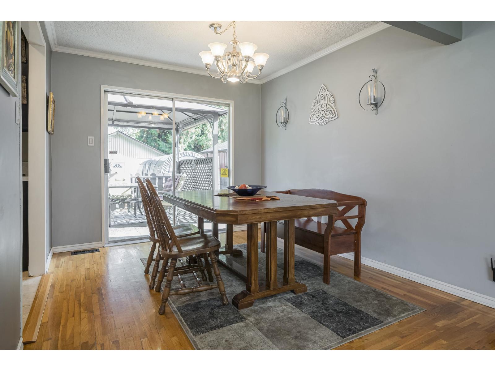 10954 145a Street, Surrey, British Columbia  V3R 3S4 - Photo 8 - R3057587