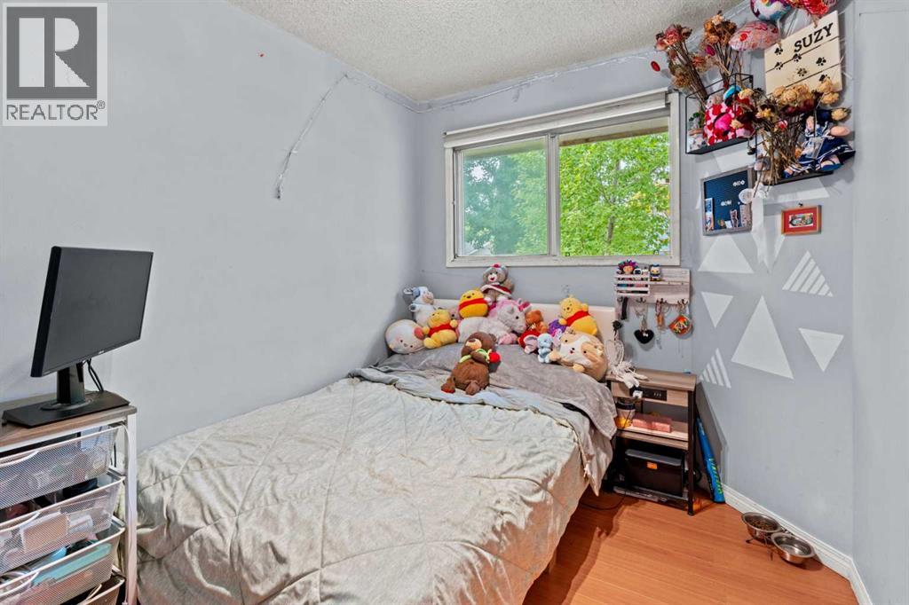 412 Whitehill Place Ne, Calgary, Alberta  T1Y 3G7 - Photo 12 - A2262033