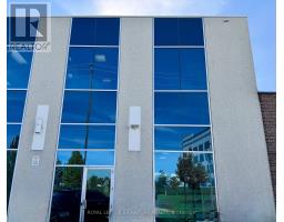 240 BARTOR ROAD, Toronto, Ontario