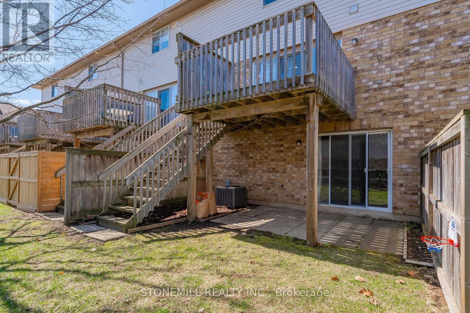34 - 31 Schroder Crescent, Guelph, Ontario  N1E 7M6 - Photo 24 - X12460124