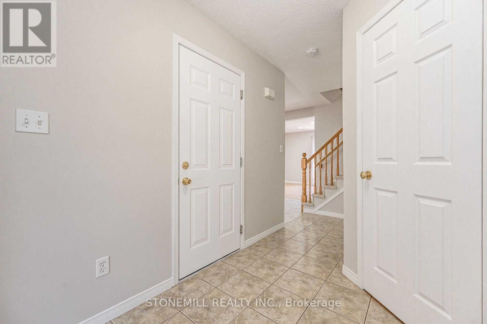 34 - 31 Schroder Crescent, Guelph, Ontario  N1E 7M6 - Photo 16 - X12460124