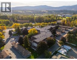 3854 Gordon Drive Unit# 285, kelowna, British Columbia