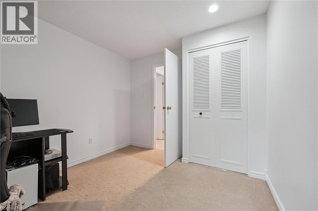 118 Glamis Road, Cambridge, Ontario  N1R 6S8 - Photo 12 - 40778935