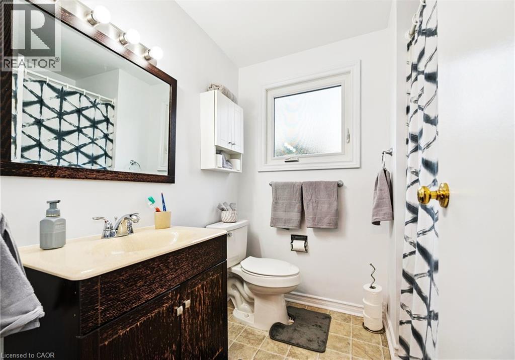 118 Glamis Road, Cambridge, Ontario  N1R 6S8 - Photo 13 - 40778935