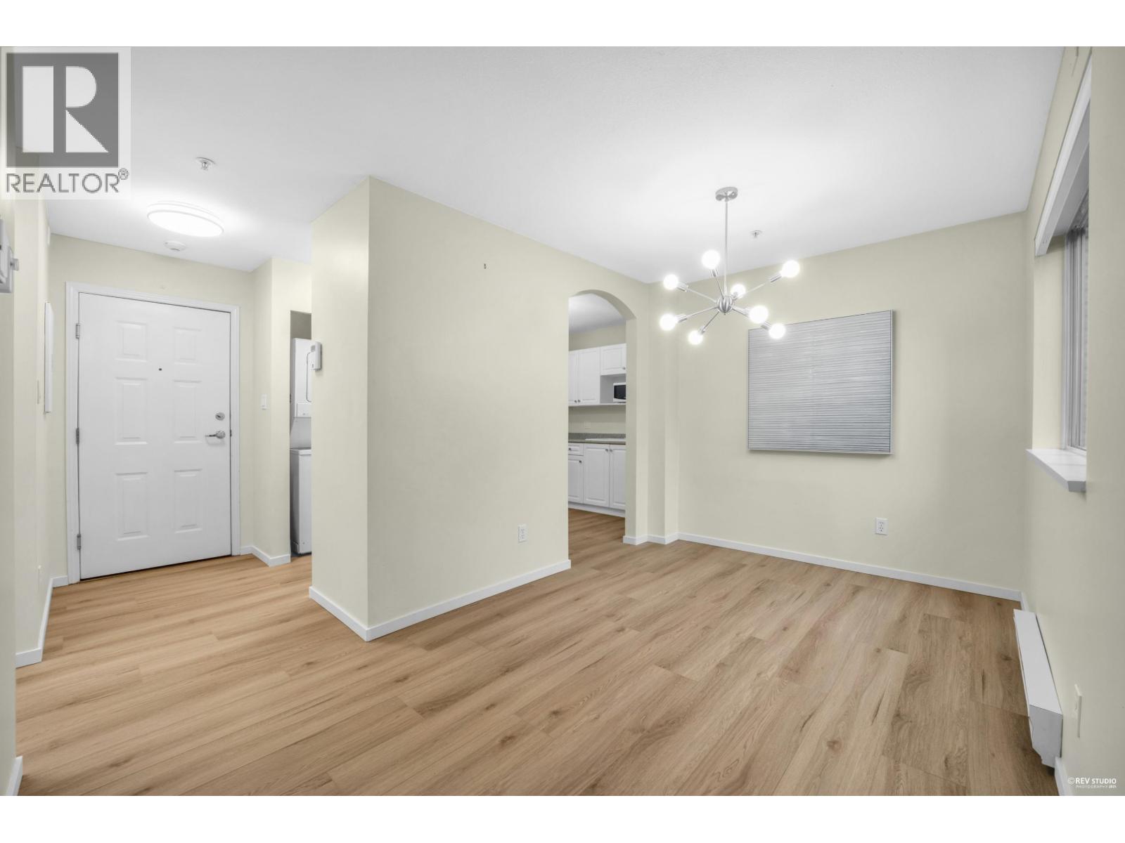 101 3638 Rae Avenue, Burnaby, British Columbia  V5R 2P5 - Photo 5 - R3057679