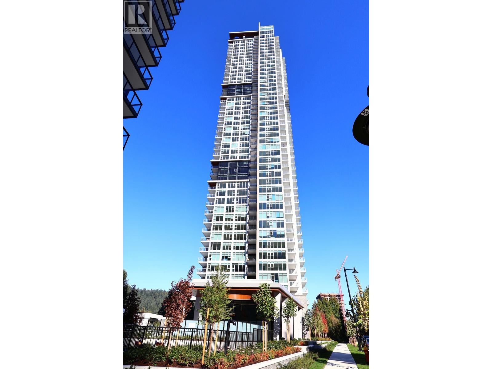 806 720 Farrow Street, Coquitlam, British Columbia  V3J 0P3 - Photo 1 - R3058002