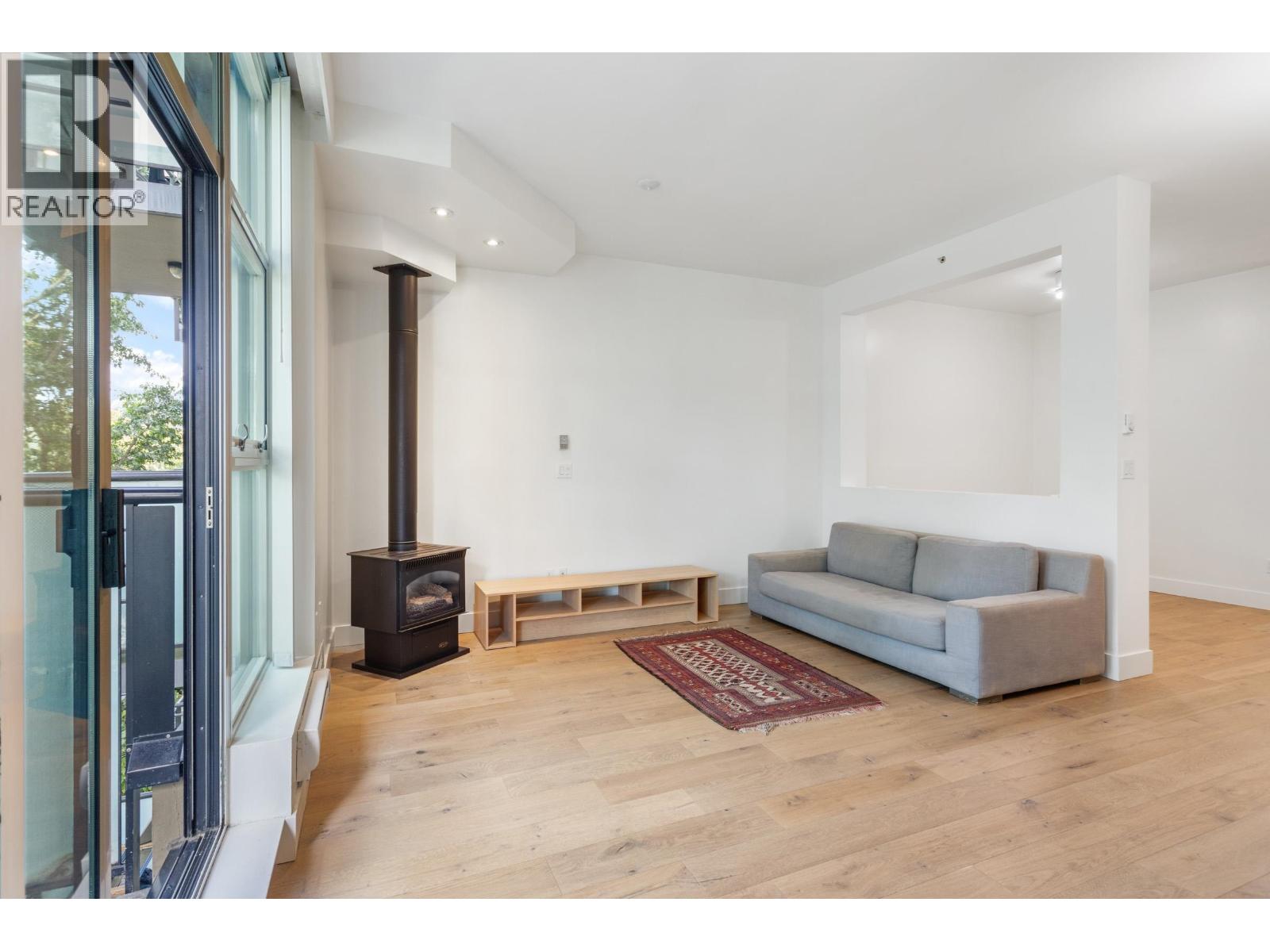 307 8988 Hudson Street, Vancouver, British Columbia  V6P 6Z1 - Photo 4 - R3058006