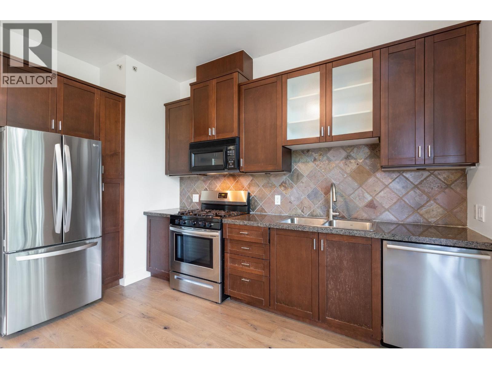 307 8988 Hudson Street, Vancouver, British Columbia  V6P 6Z1 - Photo 7 - R3058006