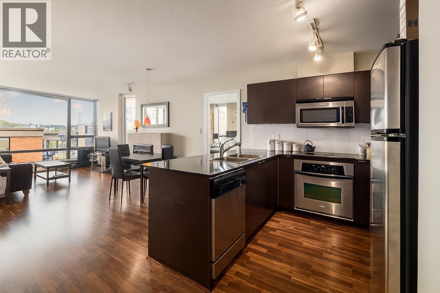 506 4182 Dawson Street, Burnaby, British Columbia  V5C 0A2 - Photo 2 - R3058008