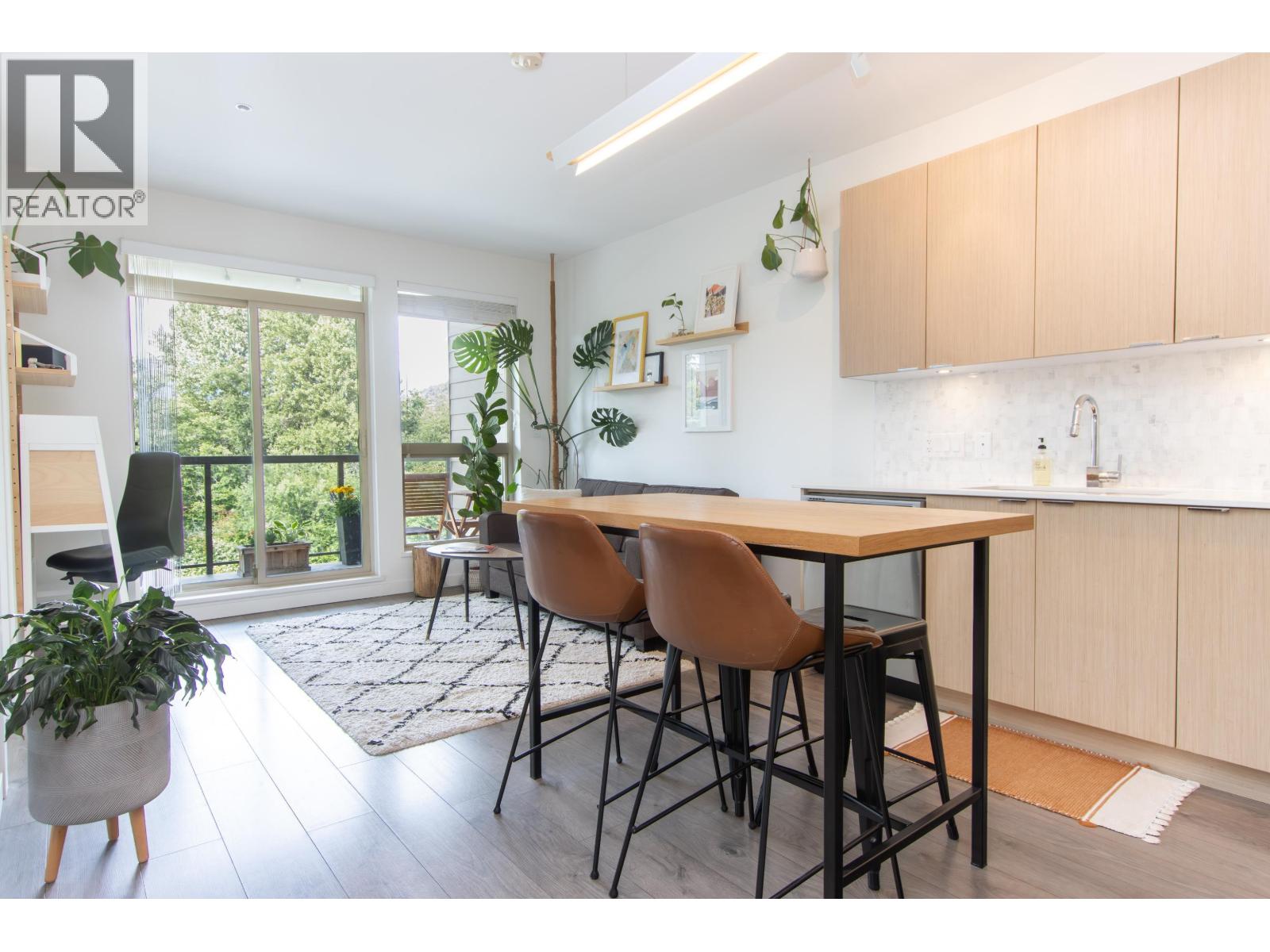 407 1150 BAILEY STREET, Squamish, British Columbia