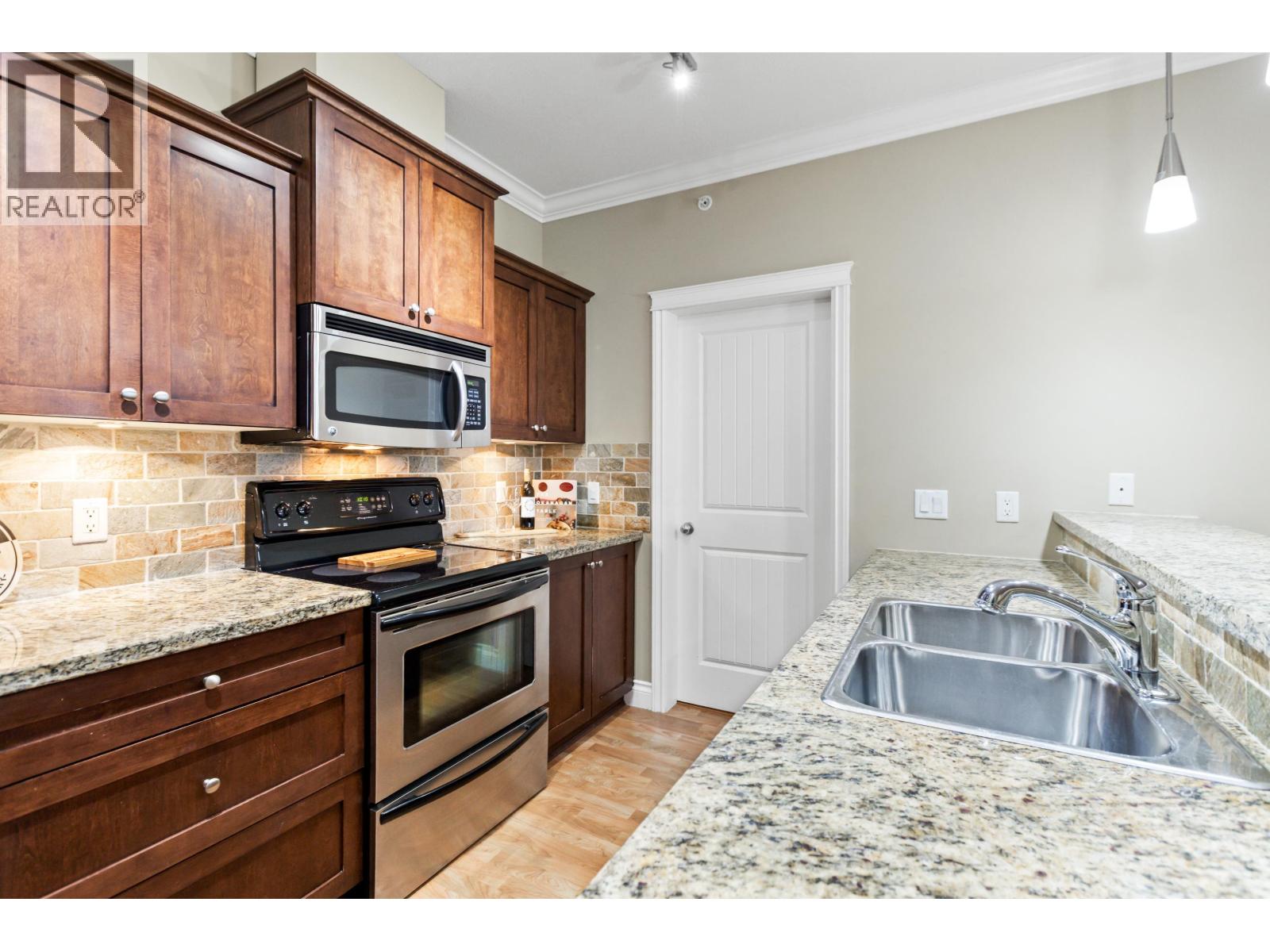 428 12258 224 Street, Maple Ridge, British Columbia  V2X 8Y5 - Photo 3 - R3058049