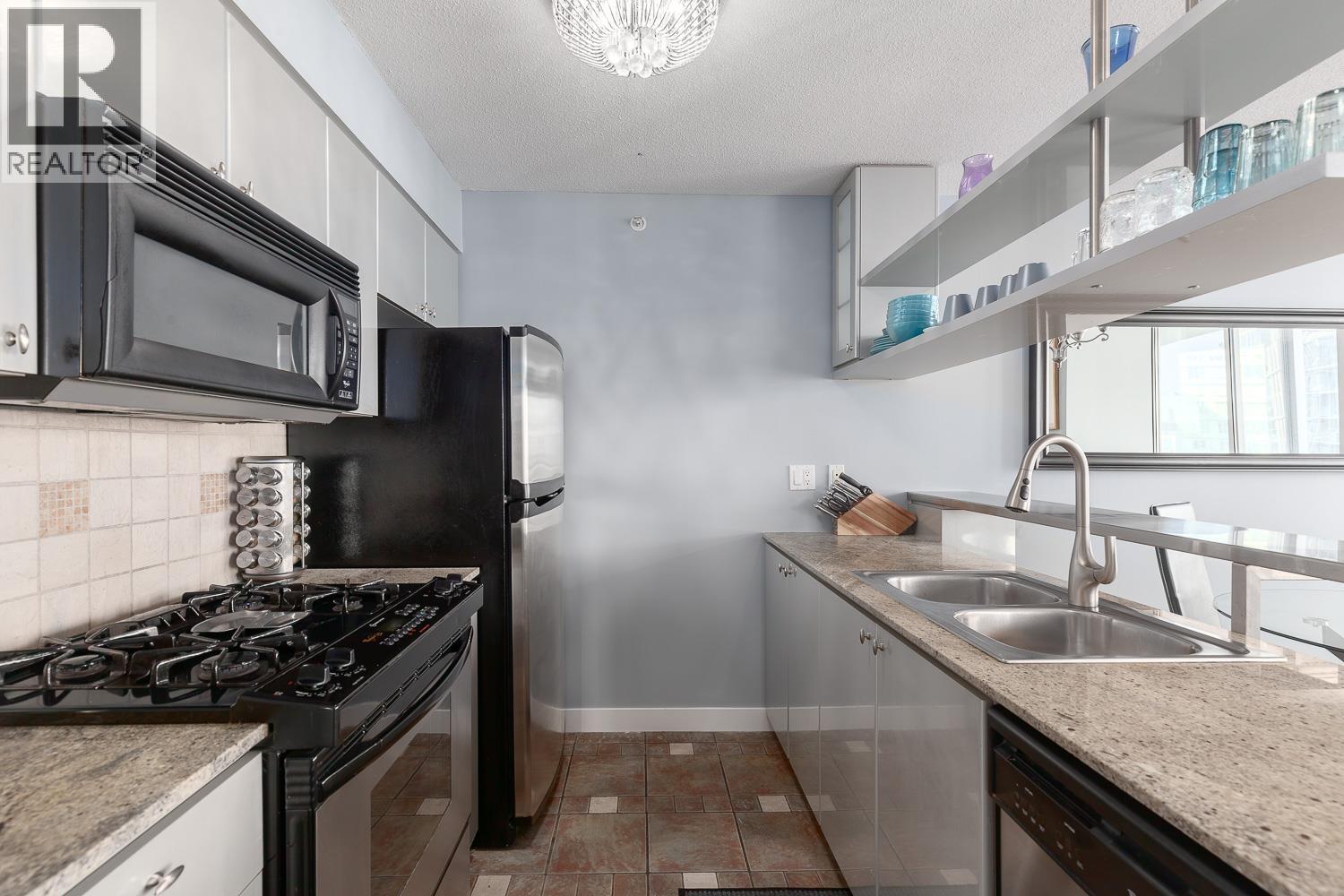 2706 1438 Richards Street, Vancouver, British Columbia  V6Z 3B8 - Photo 3 - R3058050