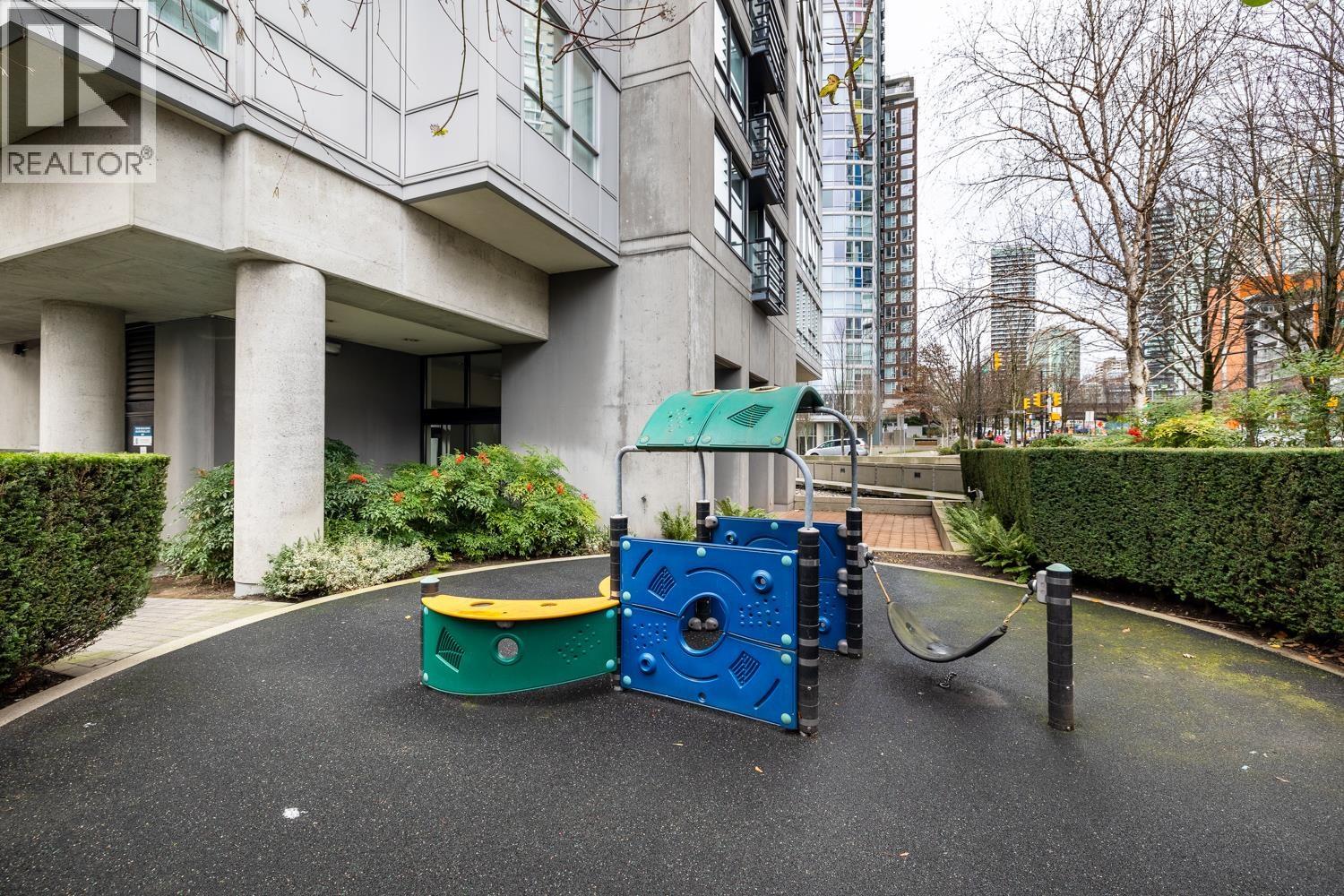 2706 1438 Richards Street, Vancouver, British Columbia  V6Z 3B8 - Photo 35 - R3058050