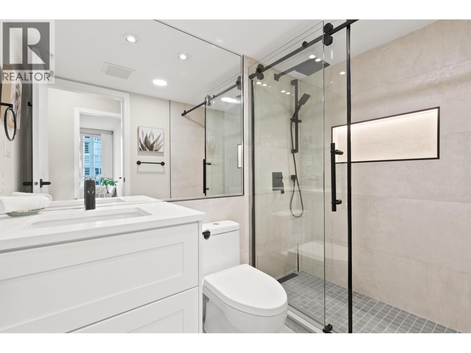906 1288 Marinaside Crescent, Vancouver, British Columbia  V6Z 2W5 - Photo 19 - R3058052
