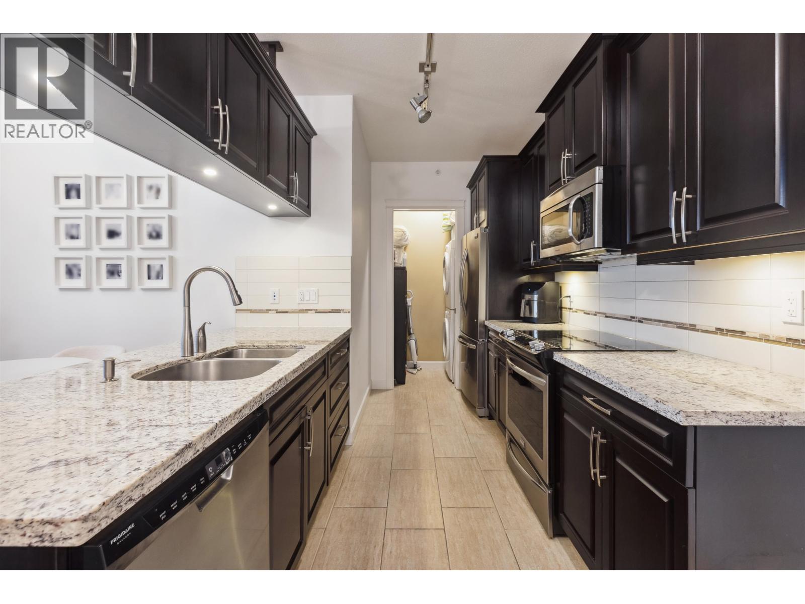 412 12635 190a Street, Pitt Meadows, British Columbia  V3Y 0E8 - Photo 4 - R3058060