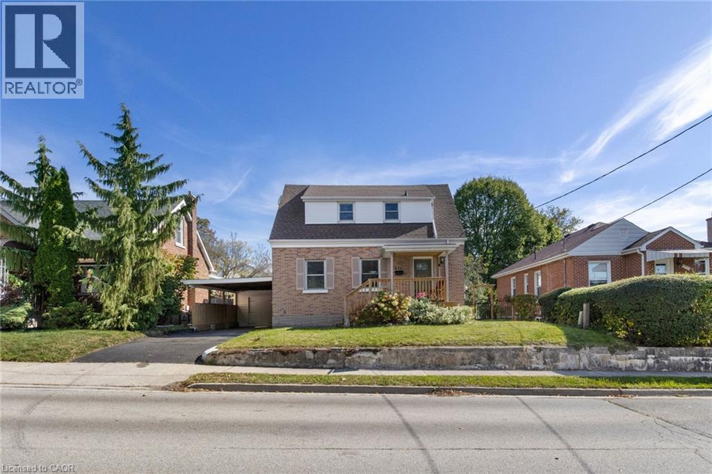 613 Lowther Street S, Cambridge, Ontario  N3H 1Z5 - Photo 2 - 40775579