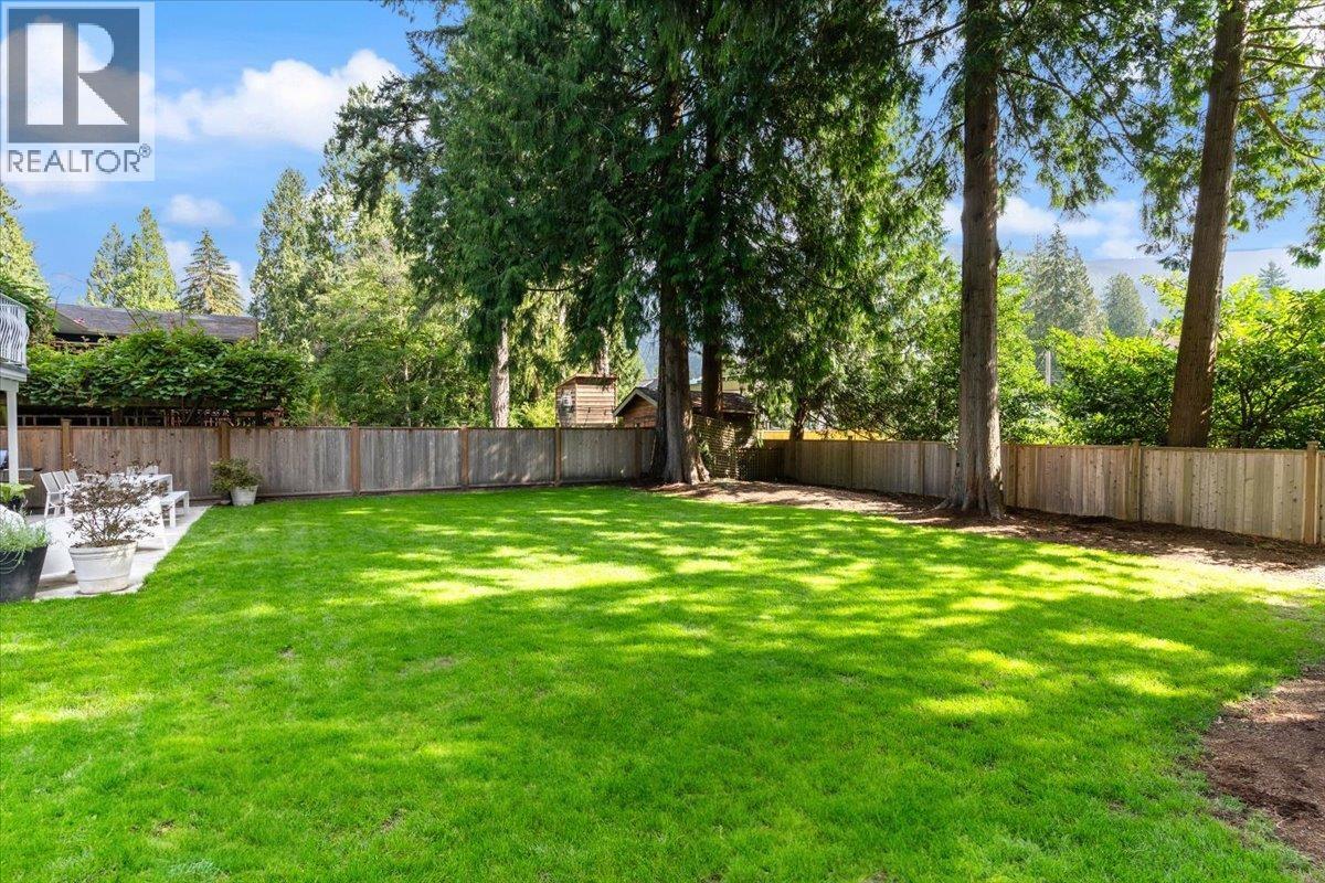 4514 Glenwood Avenue, North Vancouver, British Columbia  V7R 4G5 - Photo 5 - R3047319