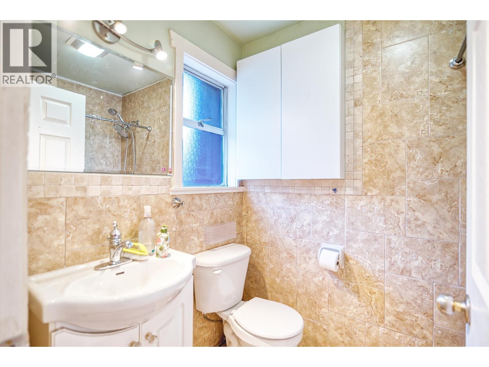 6533 Meier Road, Sechelt, British Columbia  V7Z 0S8 - Photo 20 - R3057716