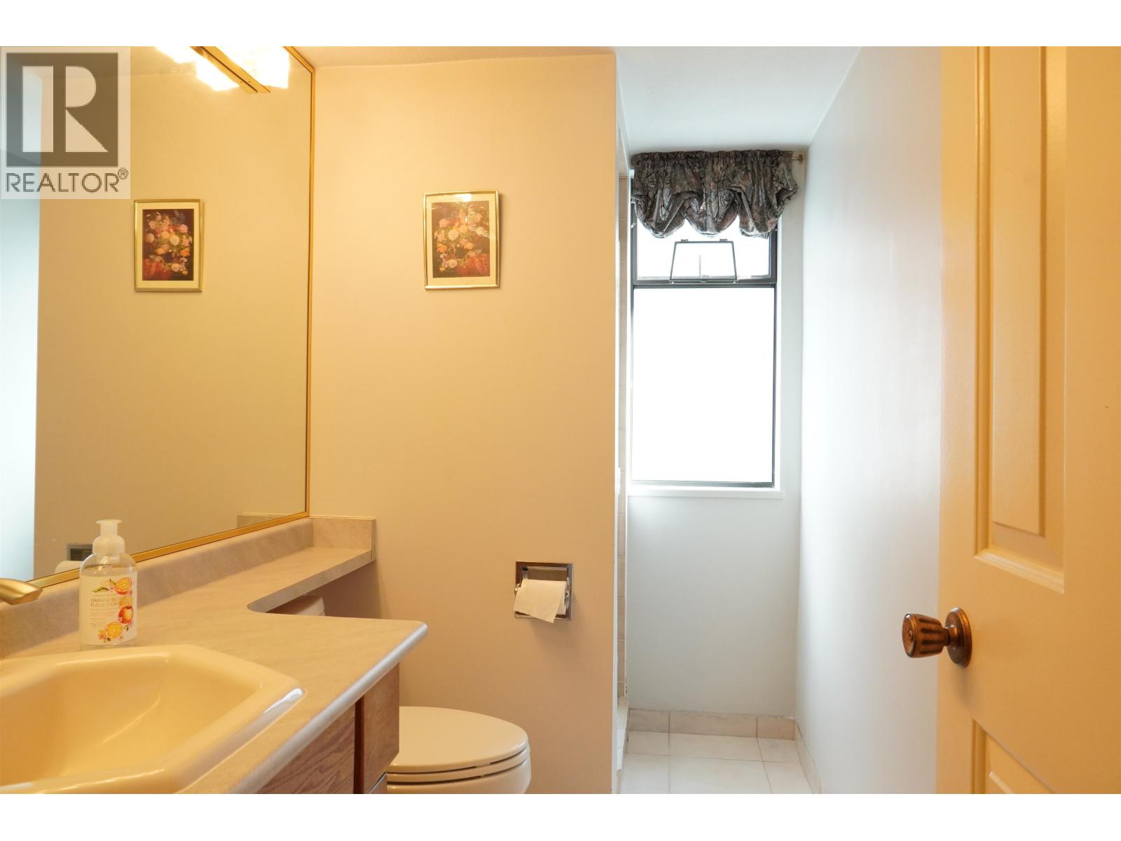 4251 Gander Place, Richmond, British Columbia  V7E 5R1 - Photo 12 - R3057843