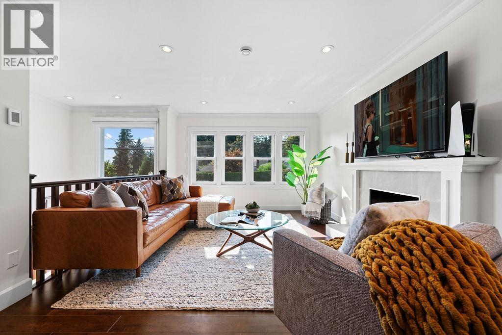 814 Plymouth Drive, North Vancouver, British Columbia  V7H 2H7 - Photo 6 - R3058009